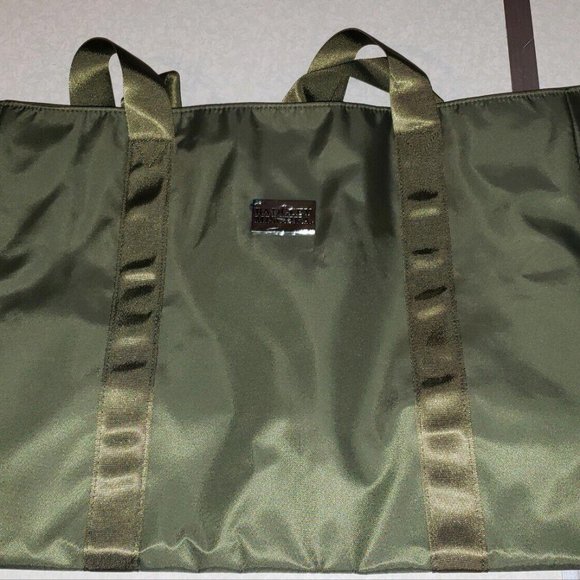 Badgley Mischka Bags Badgley Mischka Nylon Travel Tote Weekender